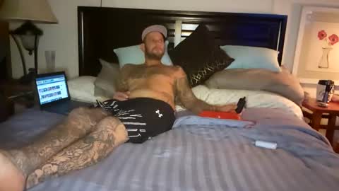 Snapshot of jeffersonjason438 chatting on 11.16.25 Doingitright online show from 11.16.25