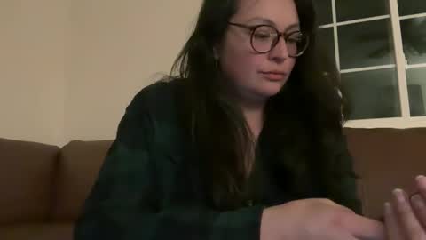 Snapshot of jellybeanin chatting on 12.13.24 Jelli online show from 12.13.24