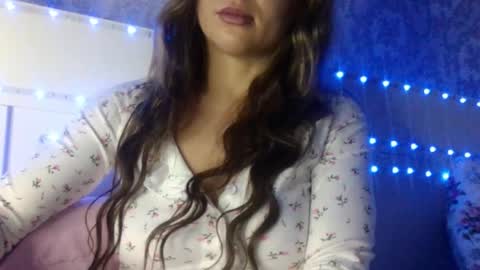 Snapshot of jennifer838 chatting on 03.06.25 Jennifer online show from 03.06.25