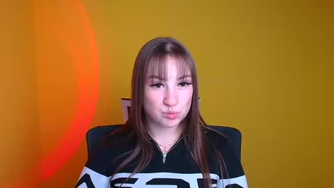 Jennifer online show from 12.03.24