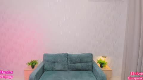 Snapshot of jenny_ames chatting on 02.05.25 Jenny online show from 02.05.25