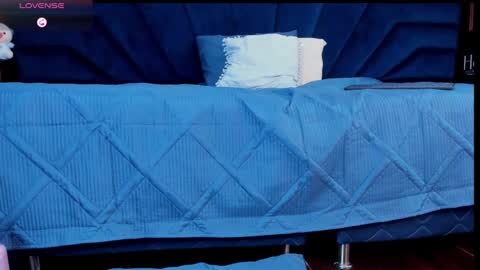 Snapshot of jenny_golden1 chatting on 01.30.25 Jenny  online show from 01.30.25