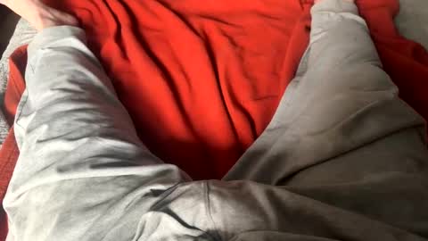 Snapshot of jerswill chatting on 02.04.25 Jeremys room chill and puff one enjoy online show from 02.04.25