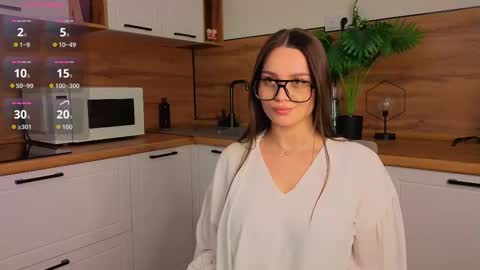 Snapshot of jessicajohnsonn chatting on 11.15.25 Liza online show from 11.15.25