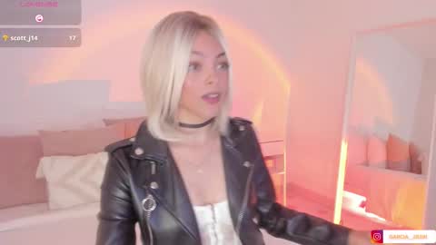 Snapshot of jessie_garcia chatting on 10.31.25 IG GARCIA 28391 online show from 10.31.25