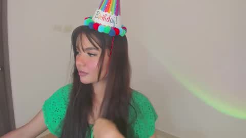 Snapshot of jessiica__ chatting on 09.17.25 Jessi online show from 09.17.25