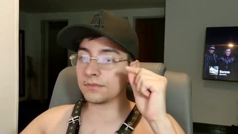 Snapshot of jhoan_saenz chatting on 09.15.25 Jhoan Saenz online show from 09.15.25