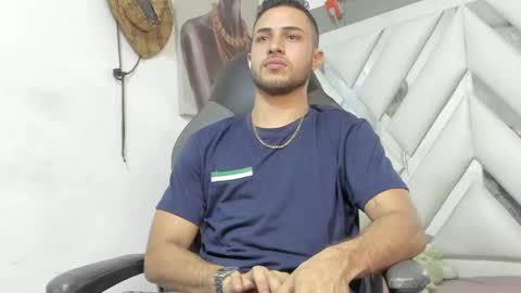 Snapshot of jhonny_flames7 chatting on 12.18.24 jhonny online show from 12.18.24