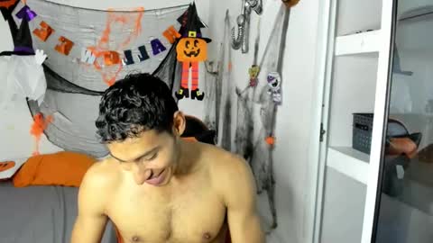 Snapshot of jhosep_hamilton chatting on 10.19.25 jhosep_hamilton online show from 10.19.25