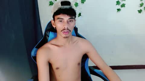 Snapshot of jim_cumxx chatting on 09.11.25 JIMBOY online show from 09.11.25