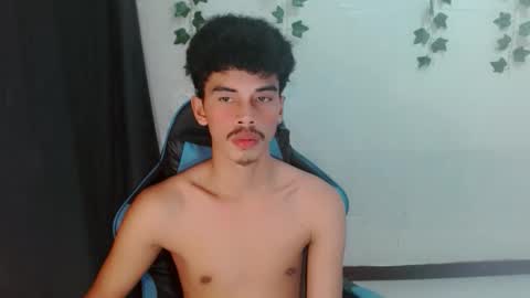 Snapshot of jim_cumxx chatting on 09.12.25 JIMBOY online show from 09.12.25