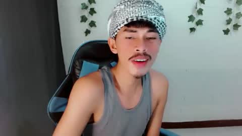 Snapshot of jim_cumxx chatting on 09.16.25 JIMBOY online show from 09.16.25