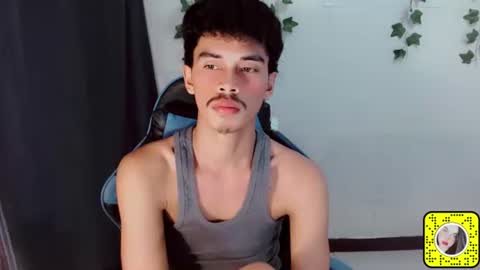 Snapshot of jim_cumxx chatting on 10.11.25 JIMBOY online show from 10.11.25