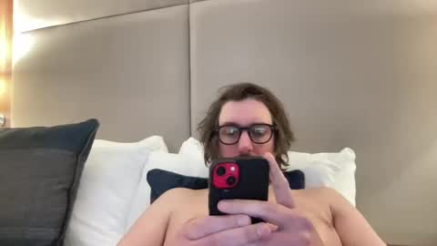 Snapshot of jimboo400 chatting on 03.05.25 jimboo400 online show from 03.05.25