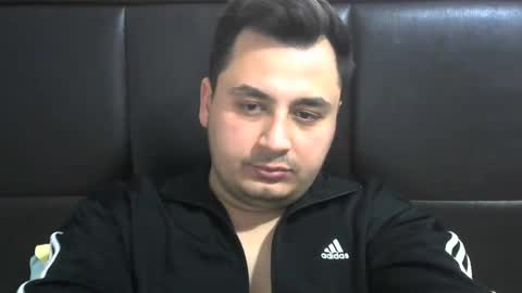 Snapshot of jnsnw chatting on 12.07.24 jnsnw online show from 12.07.24