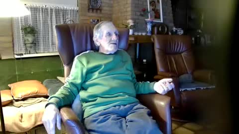 Snapshot of johan7_heet chatting on 12.06.24 johan7 heet online show from 12.06.24