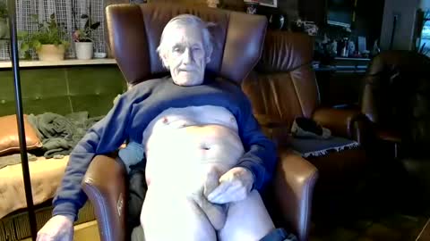 Snapshot of johan7_heet chatting on 01.07.25 johan7 heet online show from 01.07.25