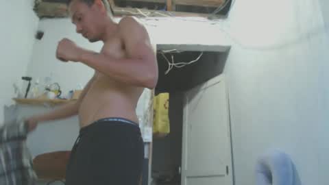 Snapshot of johantorres19 chatting on 01.13.25 johantorres19 online show from 01.13.25