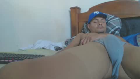 Snapshot of johantorres19 chatting on 01.19.25 johantorres19 online show from 01.19.25