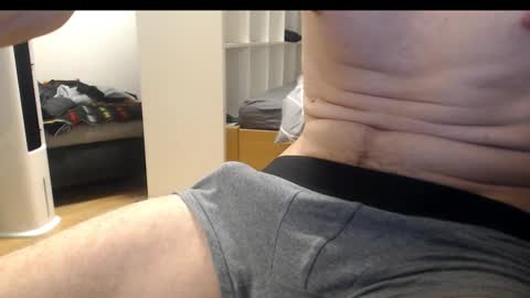 Snapshot of joker092 chatting on 02.04.25 joker092 online show from 02.04.25