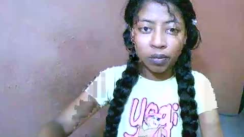 Snapshot of joliekah27 chatting on 03.06.25 joliekah27 online show from 03.06.25