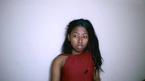 Snapshot of joliekah27 chatting on 09.19.25 joliekah27 online show from 09.19.25