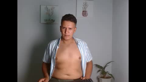 Snapshot of joseph_sexymen chatting on 10.01.25 joseph_sexymen online show from 10.01.25
