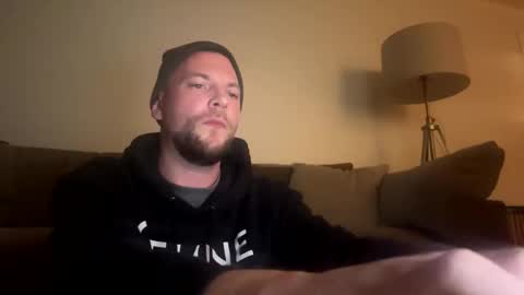 Snapshot of jperk1228 chatting on 11.04.25 jperk1228 online show from 11.04.25