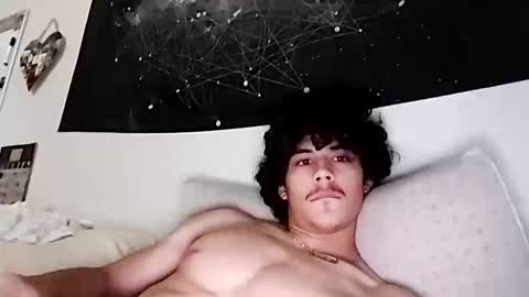 Snapshot of jrwithabigdick chatting on 11.02.25 jrwithabigdick online show from 11.02.25