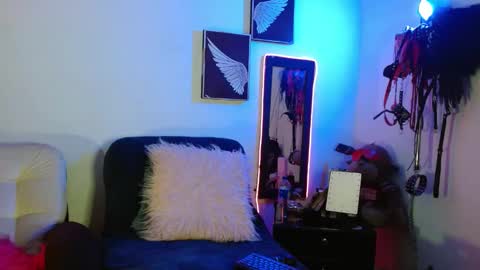 Snapshot of juanitared chatting on 12.15.24 Juanita online show from 12.15.24