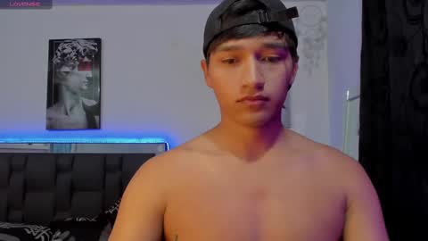 Snapshot of juanjo_ferrari chatting on 10.26.25 juanjo ferrari online show from 10.26.25