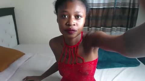 Snapshot of juicymunirah chatting on 11.03.25 juicymunirah online show from 11.03.25