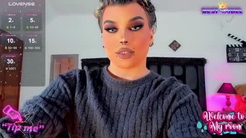 Snapshot of jujubee_lander chatting on 12.27.24 Jujubee online show from 12.27.24