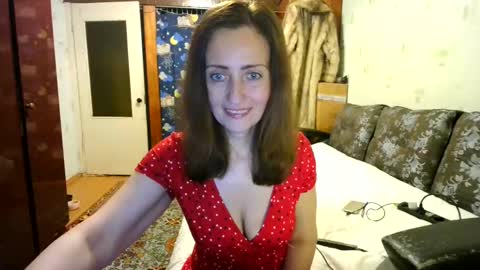 Snapshot of juliaa_foxi chatting on 12.23.24 juliaa_foxi online show from 12.23.24