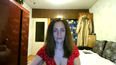 Snapshot of juliaa_foxi chatting on 02.09.25 juliaa_foxi online show from 02.09.25