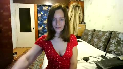 Snapshot of juliaa_foxi chatting on 02.15.25 juliaa_foxi online show from 02.15.25