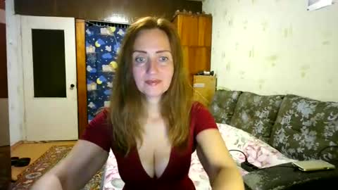 Snapshot of juliaa_foxi chatting on 09.13.25 juliaa_foxi online show from 09.13.25