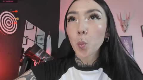 juliet_sourire online show from 11.10.25