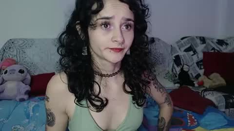 Snapshot of julietajaguar chatting on 01.10.25 Julieta Jaguar online show from 01.10.25