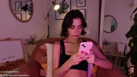 Snapshot of juliette_dee chatting on 01.17.25 Juliette Dee online show from 01.17.25