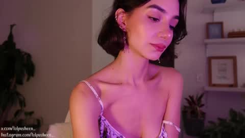 Snapshot of juliette_dee chatting on 01.19.25 Juliette Dee online show from 01.19.25