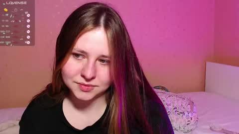 Snapshot of jully_rox chatting on 03.03.25 Jully online show from 03.03.25