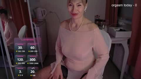 Julia online show from 02.04.25