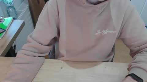 Snapshot of junk2711 chatting on 11.11.25 junk2711 online show from 11.11.25