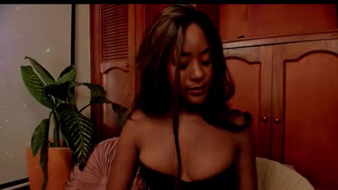 Snapshot of just_ale_ chatting on 10.10.25 sweet ale online show from 10.10.25