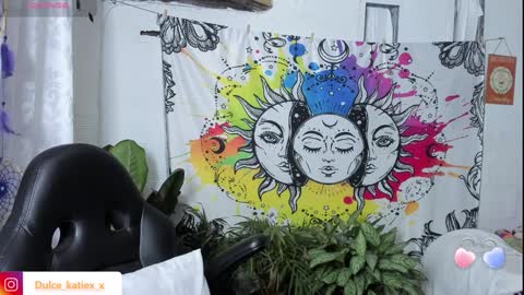 Snapshot of just_katiex chatting on 02.05.25 Sofia online show from 02.05.25