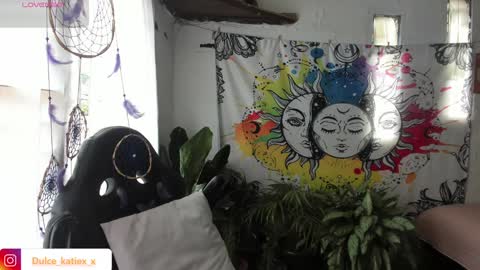 Snapshot of just_katiex chatting on 02.06.25 Sofia online show from 02.06.25