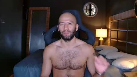 Snapshot of justin_hton chatting on 02.22.25 Justin online show from 02.22.25
