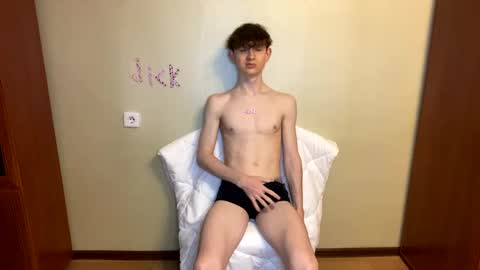 Snapshot of k1tty_b0y chatting on 01.10.25 k1tty b0y online show from 01.10.25