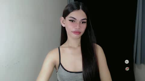 Snapshot of kaamy_dake chatting on 01.17.25 KAAMY online show from 01.17.25